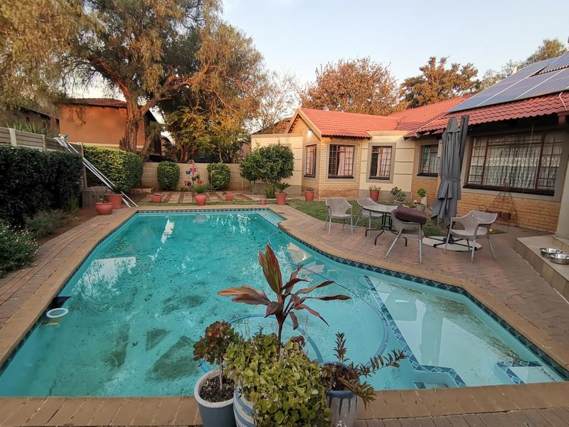 4 Bedroom Property for Sale in Vaalpark Free State